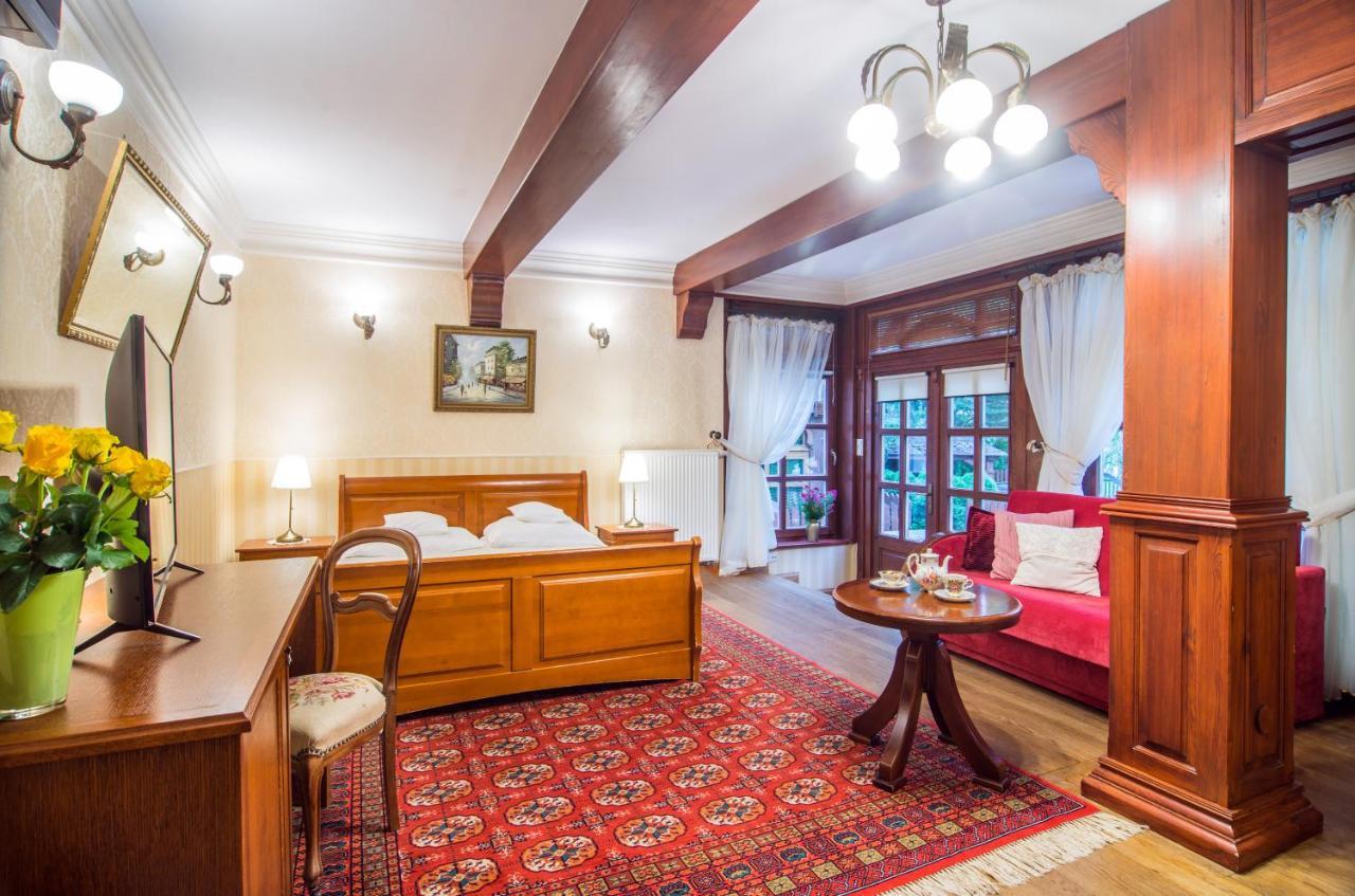 קז'ימייז' דולני Hotel Dwa Ksiezyce מראה חיצוני תמונה