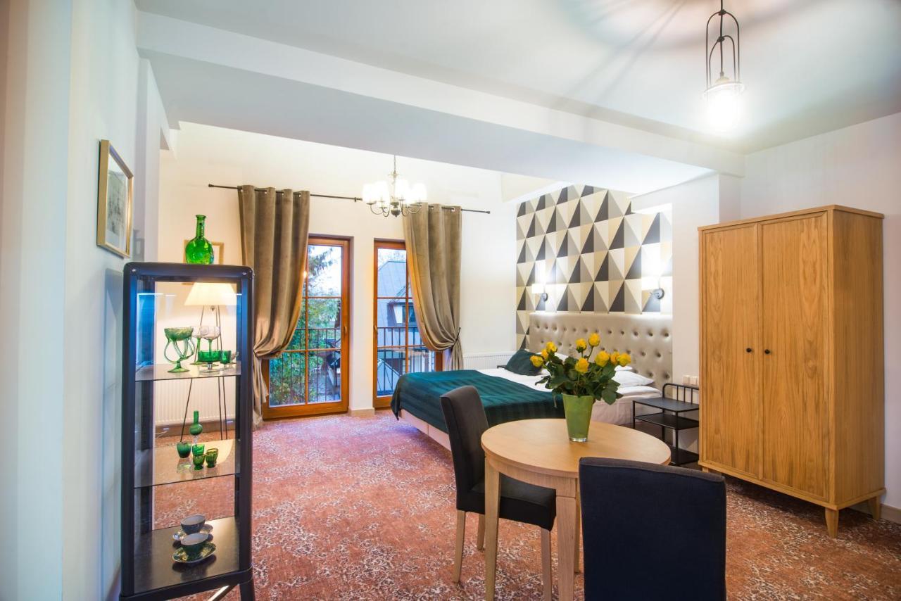קז'ימייז' דולני Hotel Dwa Ksiezyce מראה חיצוני תמונה
